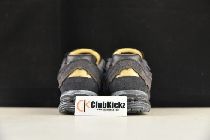 New Balance 2002R Protection Pack Phantom