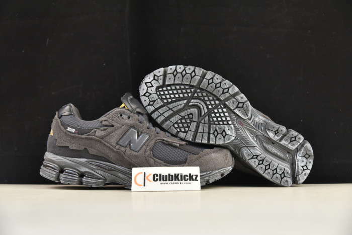 New Balance 2002R Protection Pack Phantom