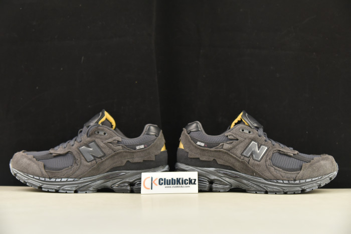 New Balance 2002R Protection Pack Phantom