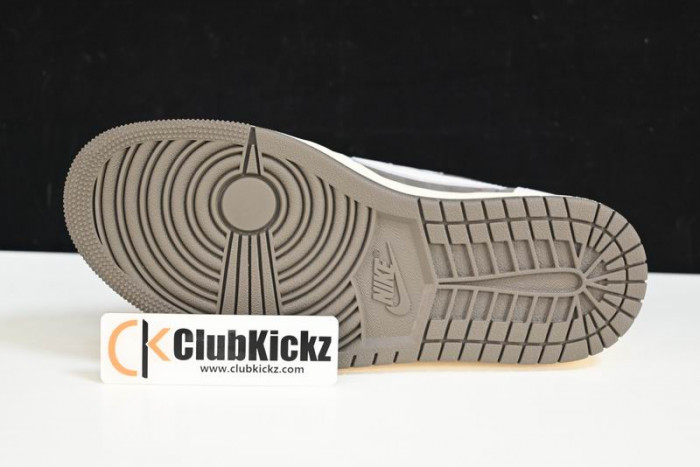 Air Jordan 1 Travis Scott Low DM7866-162