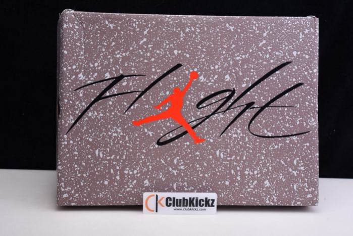 Air Jordan 4 Retro "Taupe Haze" DB0732-200