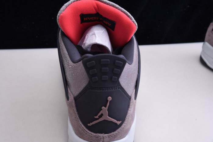 Air Jordan 4 Retro "Taupe Haze" DB0732-200