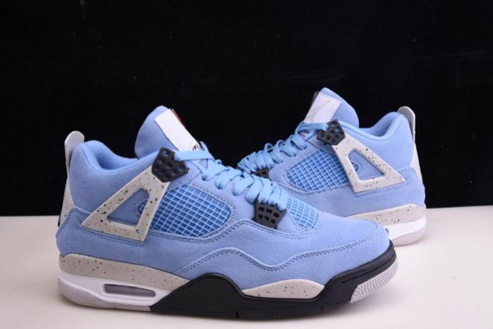 Air Jordan 4 SE “University Blue” CT8527-400