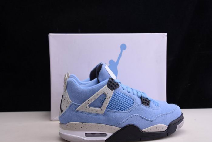 Air Jordan 4 SE “University Blue” CT8527-400
