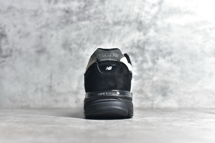 New Balance x Joe Freshgoods 990v4 ‘1998 Outro Black’ U990JS4