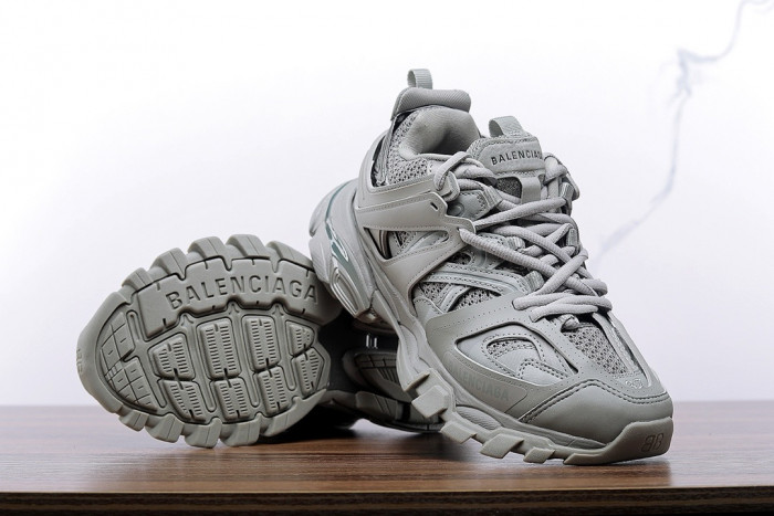 BALCIA Track SNEAKER