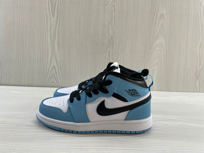 Air jordan 1 kids shoes