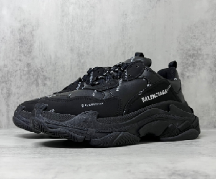 BALCIA TRIPLE S SNEAKER