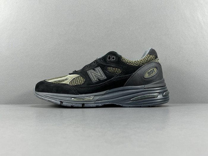 New Balance 991v2 Made in UK x Stone Island "Black" U991SD2