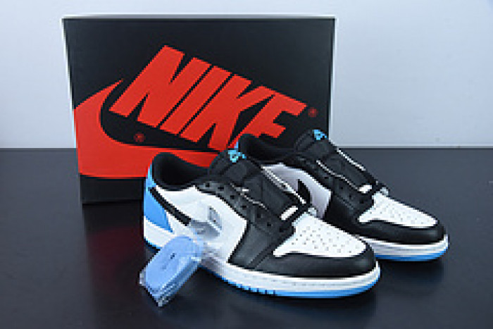Air Jordan 1 Low OG "UNC" CZ0790-104